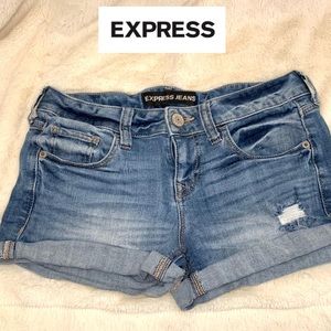 Express Low Rise Medium Wash Shorts
